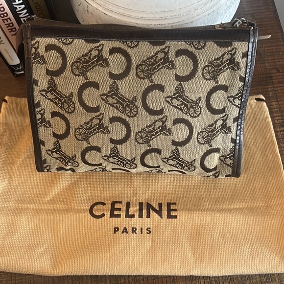 Celine Horse Carriage Vintage Clutch (with COA) - Picture 11 of 12